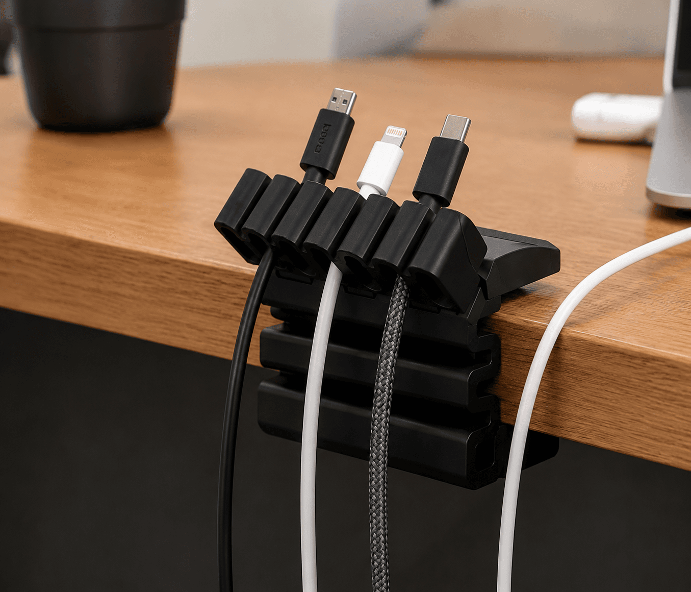 6-Slot Desk Cable Organizer – Self-Adhesive Cable Management Clip 4